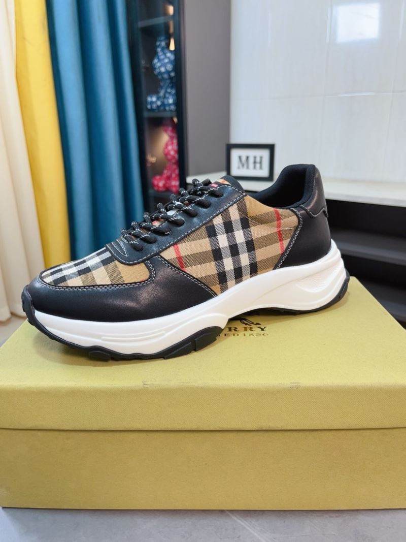 Burberry Low Shoes